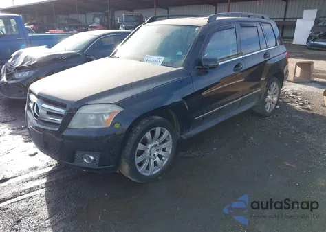 2010 Mercedes-Benz Glk 350 4Matic z USA, uszkodzony, nr VIN WDCGG8HB9AF427166